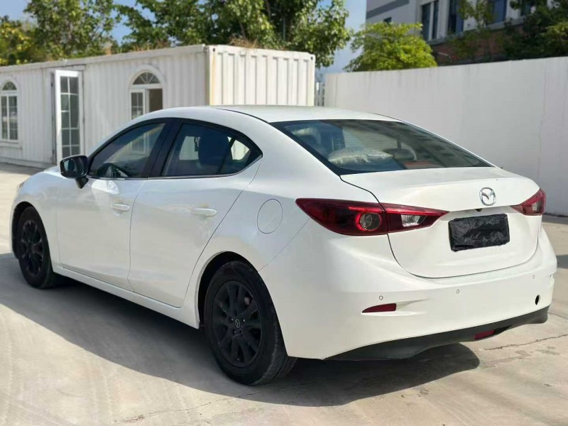 汕头17年马自达昂克赛拉7