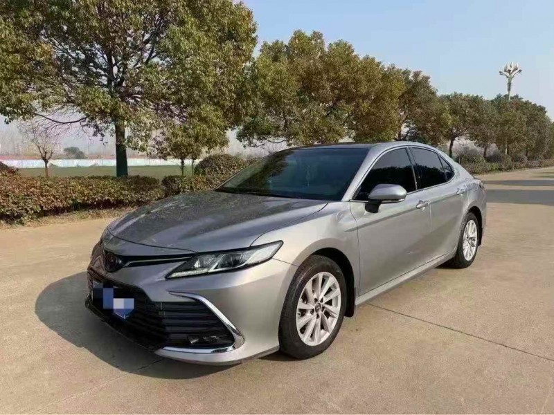 连云港23年丰田凯美瑞2