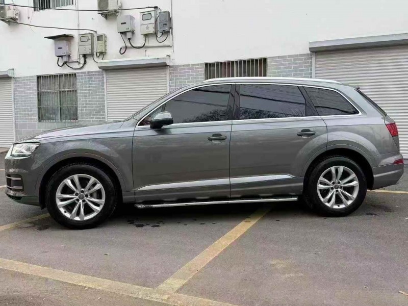 济宁17年奥迪Q72