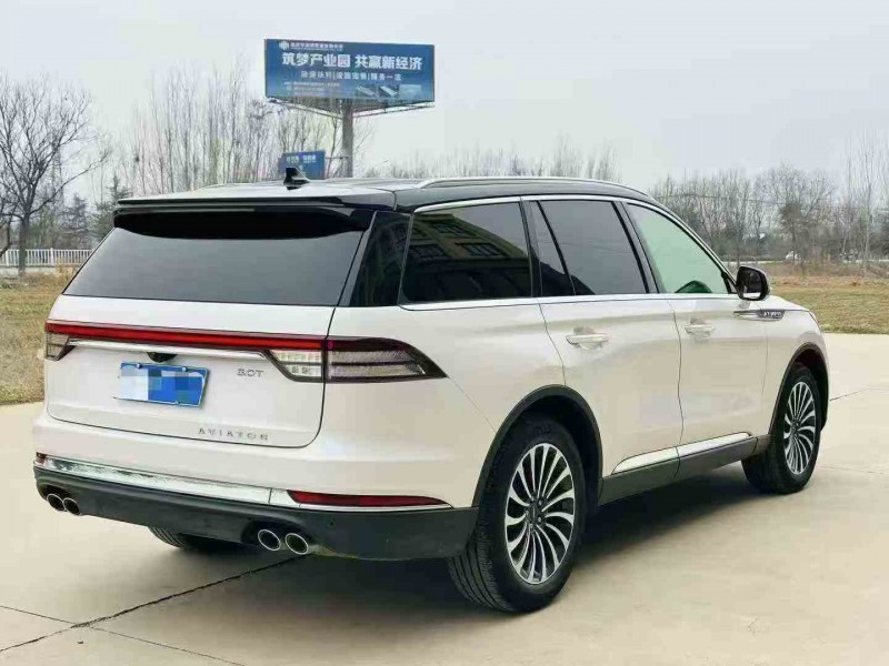 济宁21年林肯飞行家8