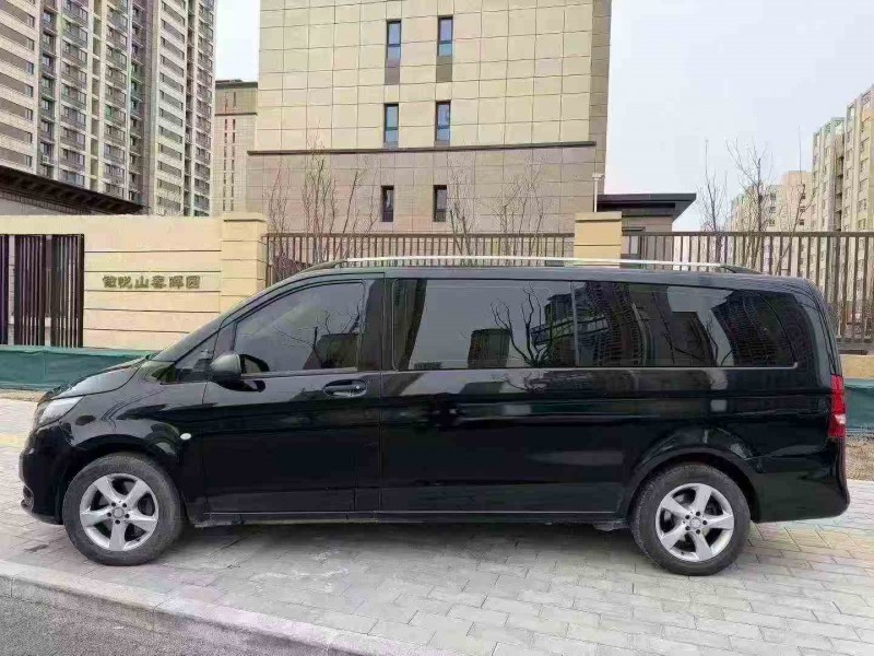 邢台18年奔驰威霆7