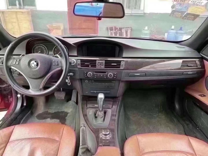 济宁11年宝马3系4