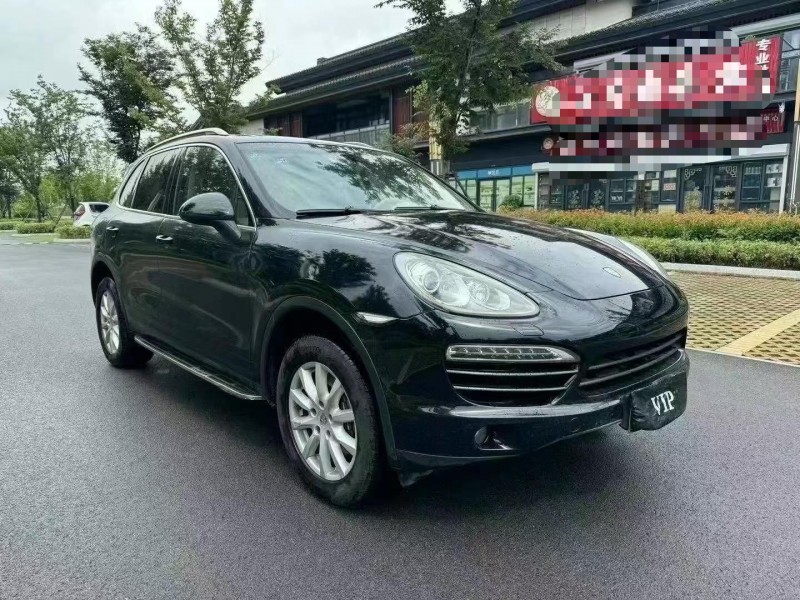 济宁14年保时捷卡宴3