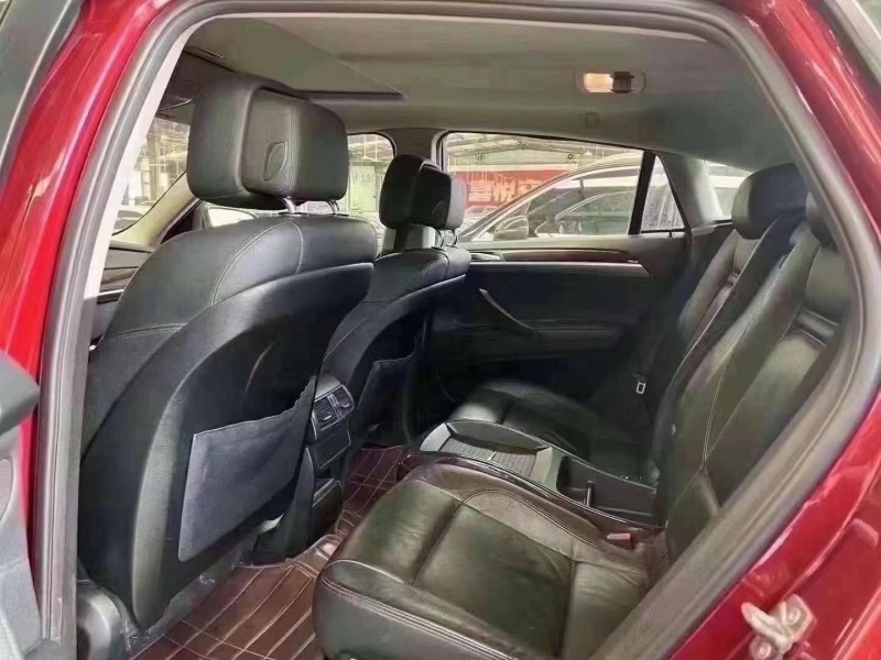 济宁12年宝马X64