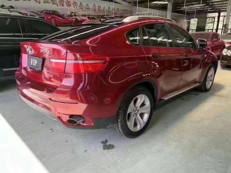 济宁12年宝马X68