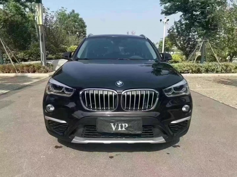 济宁19年宝马X11