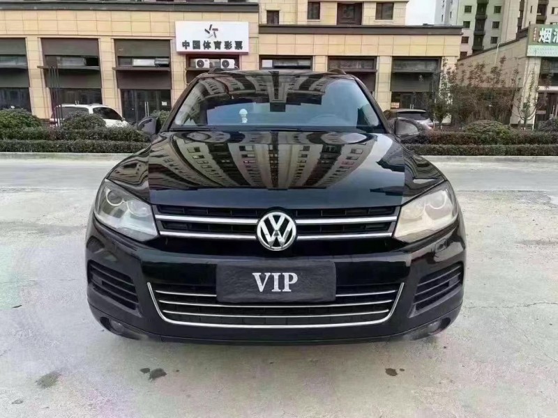 济宁15年大众途锐1