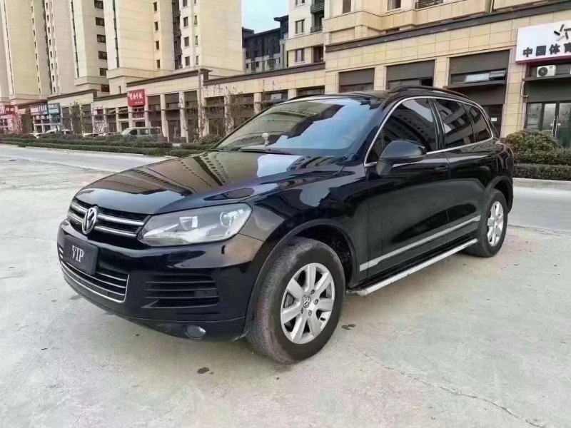 济宁15年大众途锐2