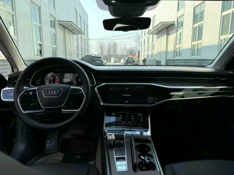 安阳21年奥迪A6L8