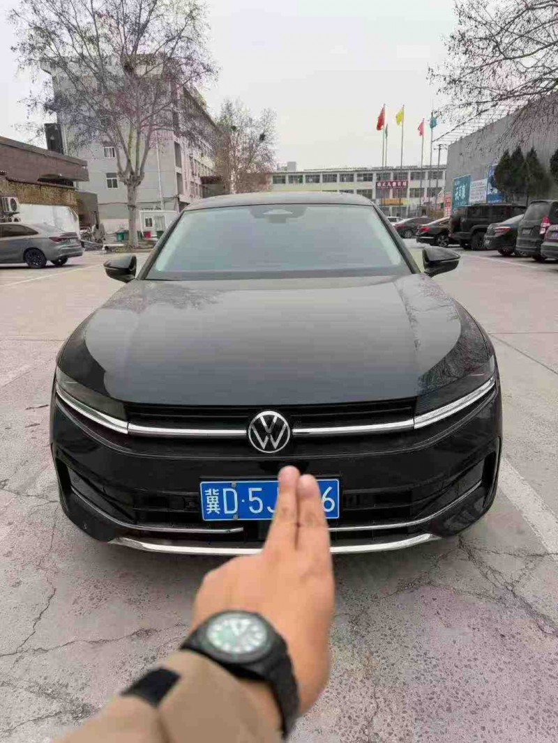 邢台25年大众迈腾1