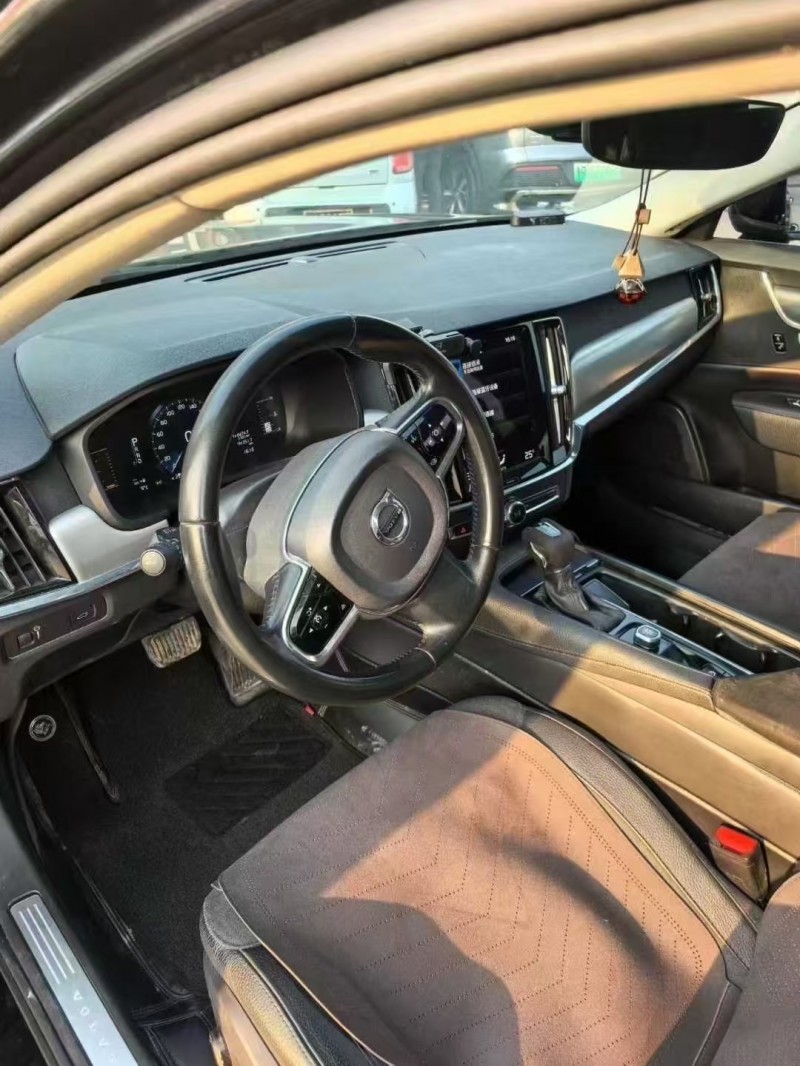 菏泽20年沃尔沃S903