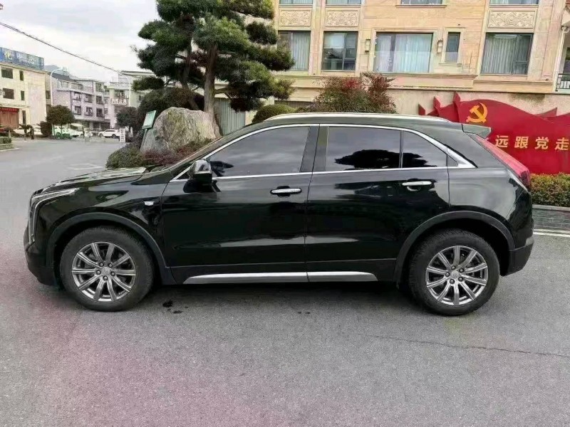 金华22年凯迪拉克XT42