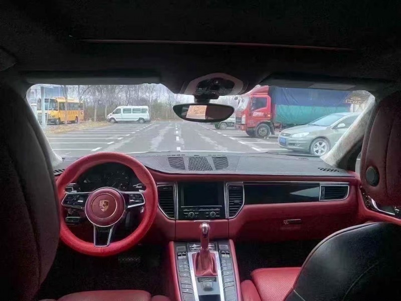 菏泽17年保时捷Macan6