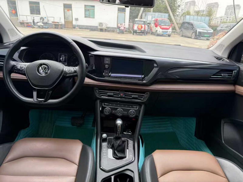 徐州19年大众探岳6