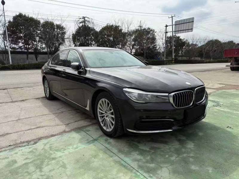 徐州17年宝马7系2