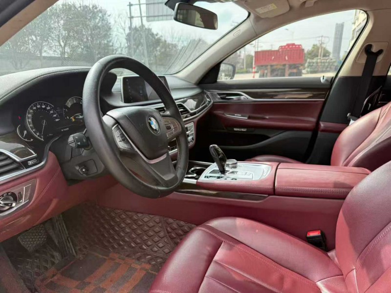 徐州17年宝马7系5