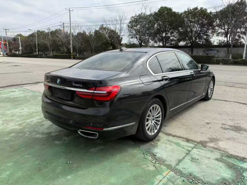 徐州17年宝马7系6