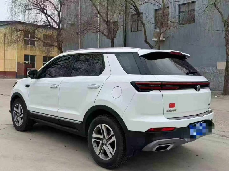 保定20年长安汽车CS558