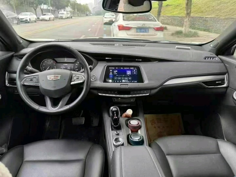 常州21年凯迪拉克XT42