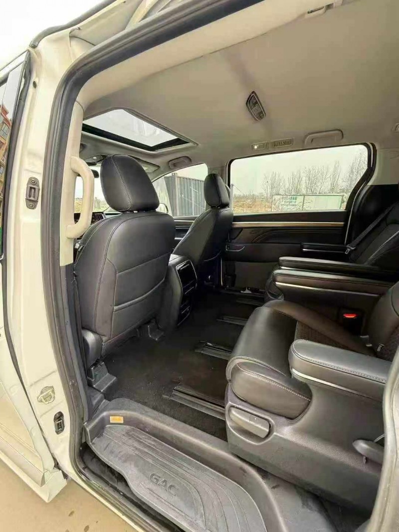 保定22年传祺M8/GM86