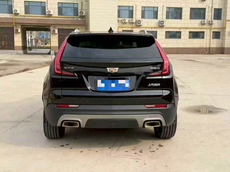 聊城20年凯迪拉克XT44
