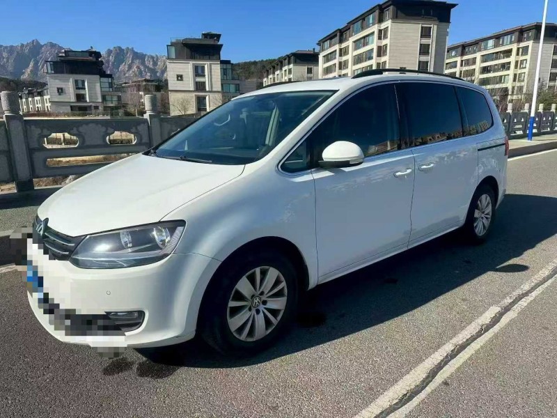 青岛16年大众夏朗2