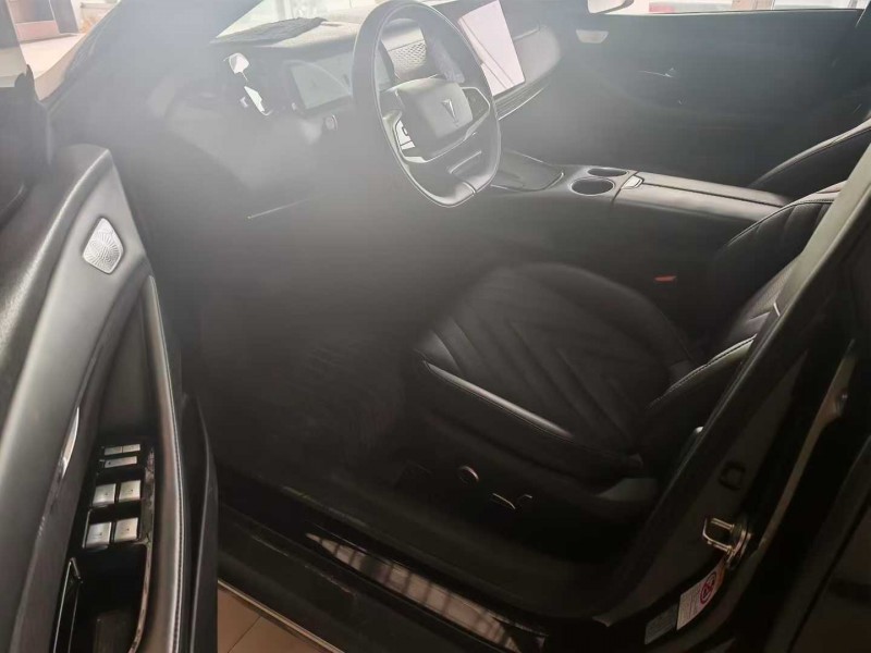 青岛24年长安汽车深蓝5