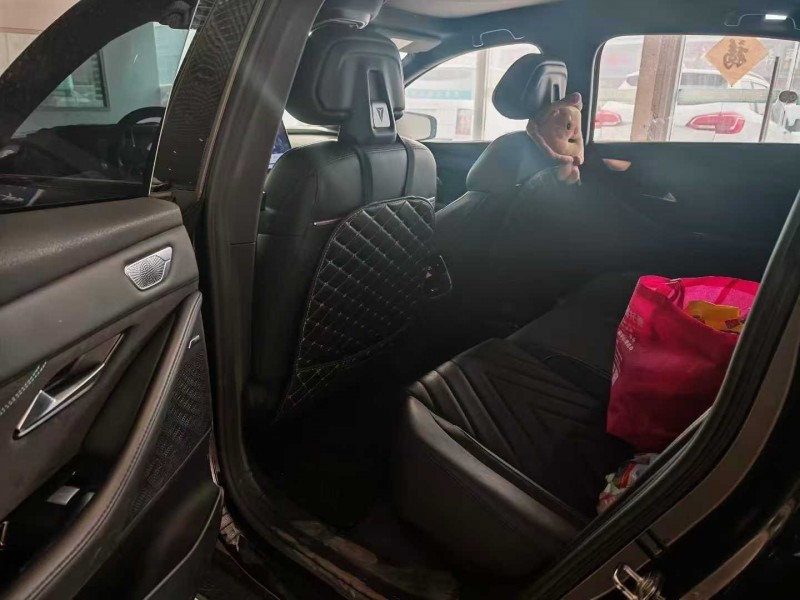 青岛24年长安汽车深蓝6