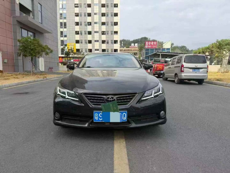 广州11年丰田锐志1