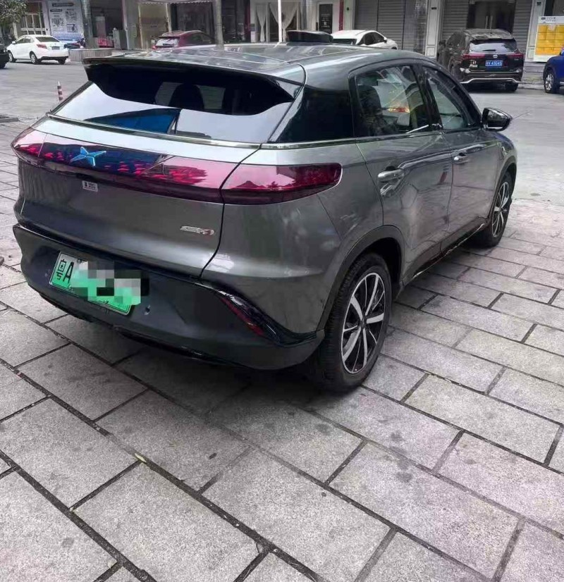 广州19年小鹏汽车G34