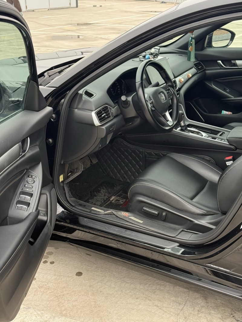 新乡23年本田英诗派4