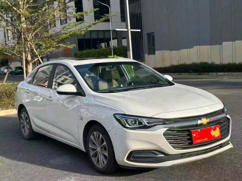 广州22年雪佛兰科鲁泽2