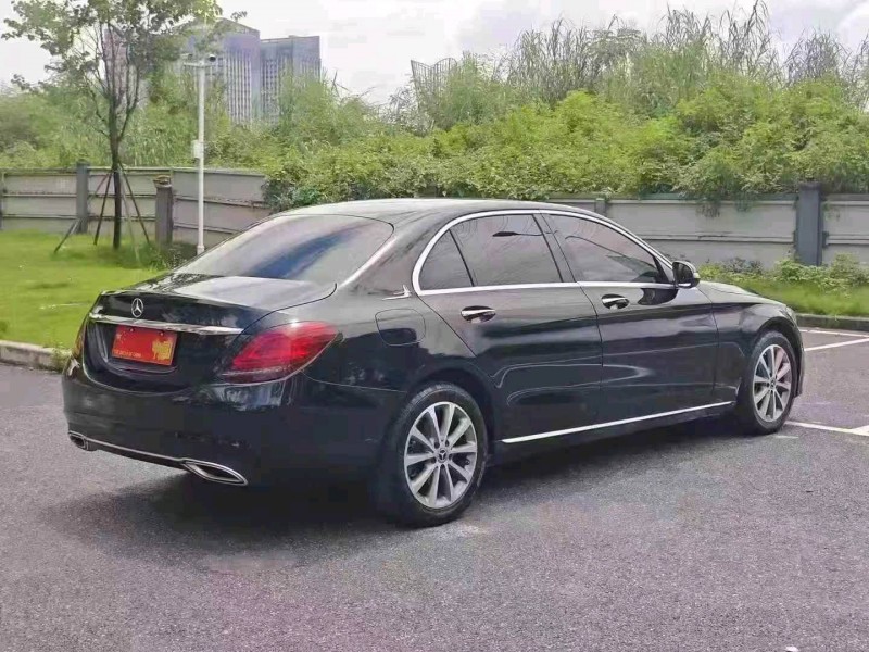 广州20年奔驰C8