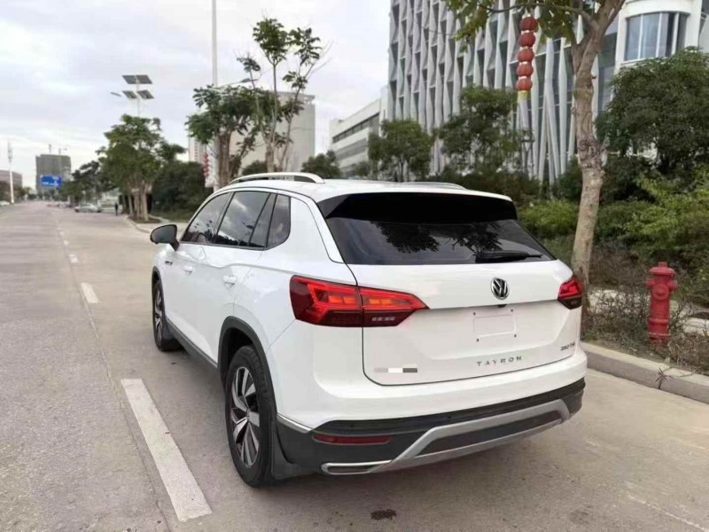 广州22年大众探岳8