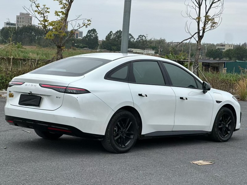 汕头25年传祺埃安RT8