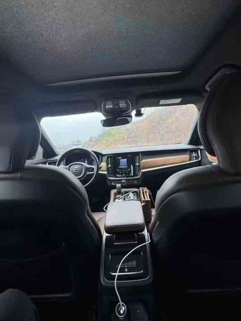 安顺21年沃尔沃S904