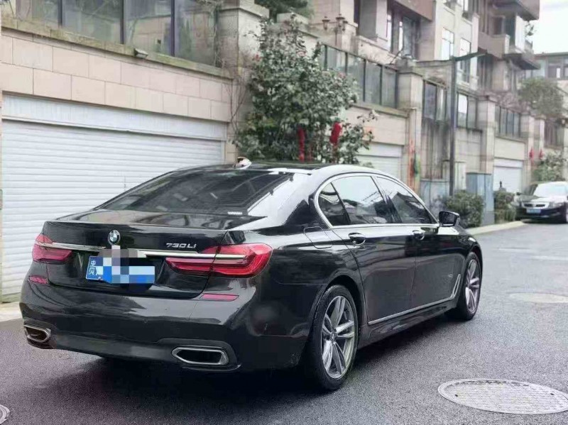 铜仁18年宝马7系8