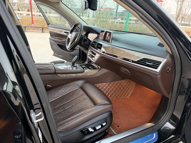 徐州21年宝马7系6