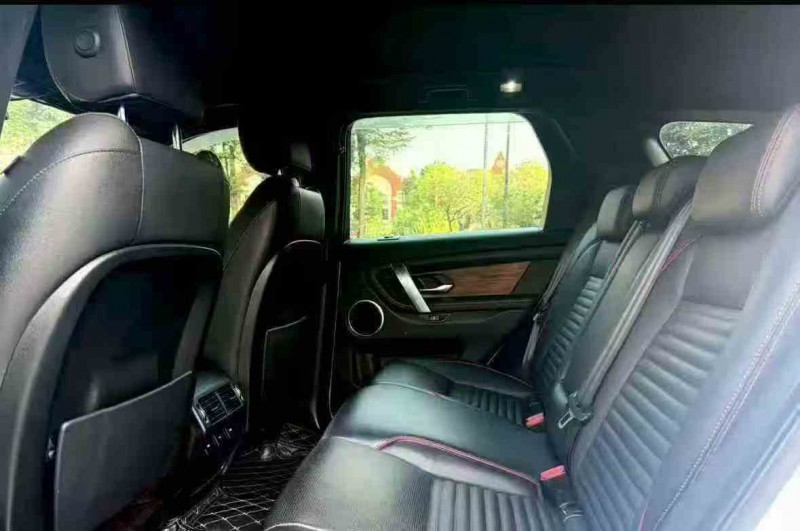 重庆20年路虎揽胜运动4