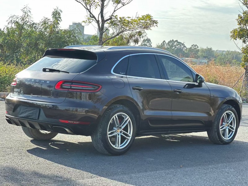 汕头14年保时捷Macan8