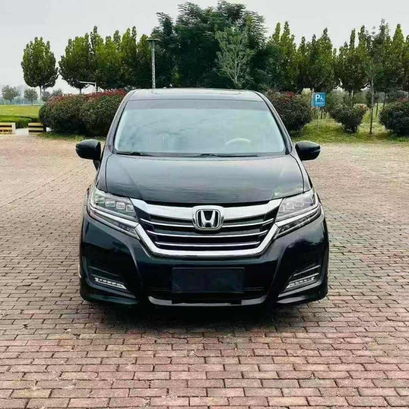 济宁18年本田艾力绅1