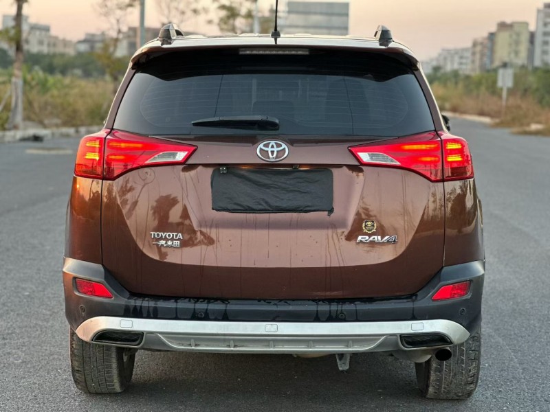汕头14年丰田RAV4荣放9