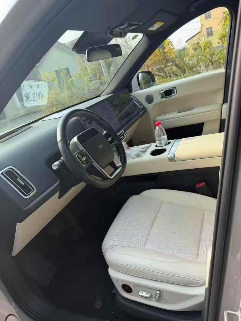 嘉兴24年理想L64