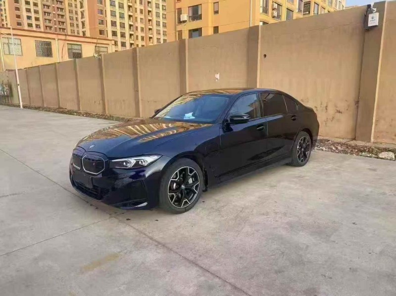 淄博24年宝马I32