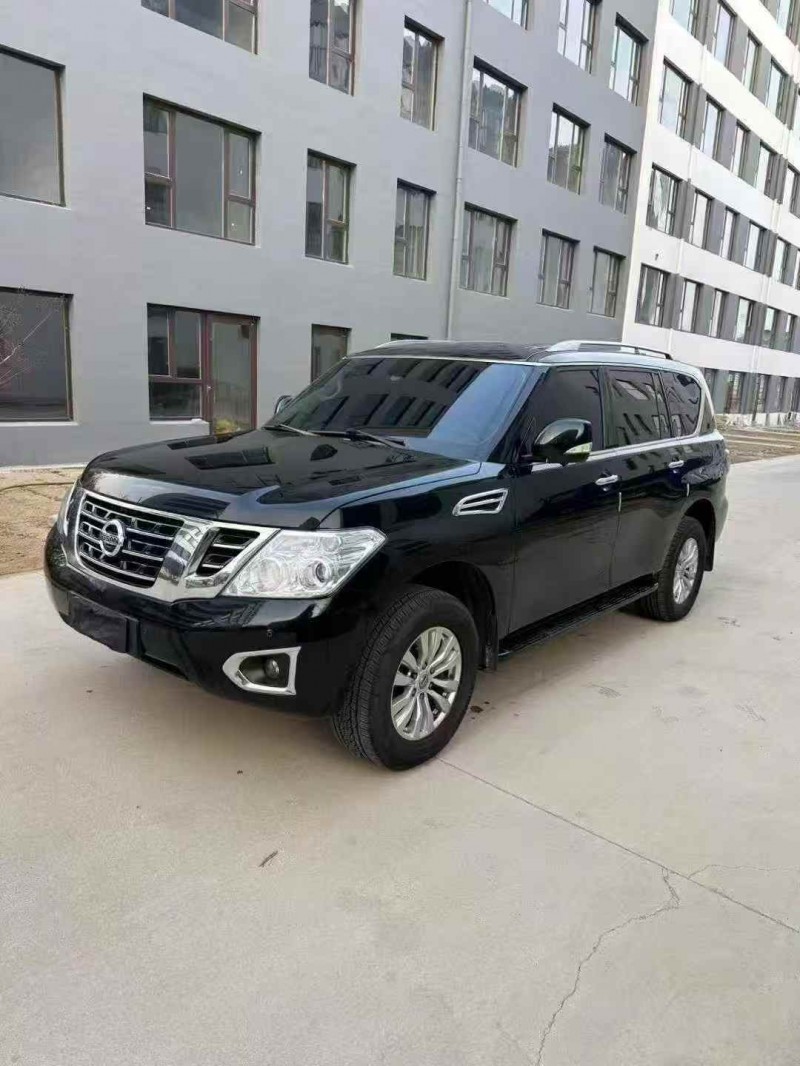 东营19年日产途乐2