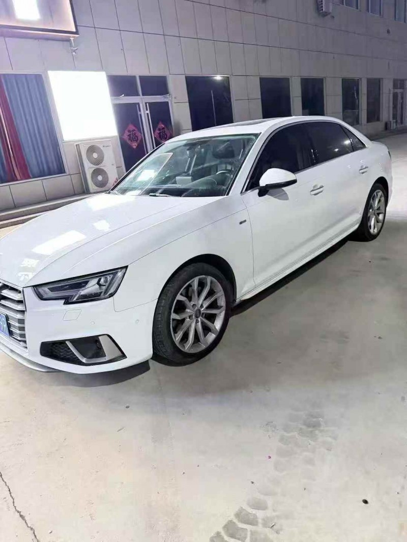济宁19年奥迪A4L3