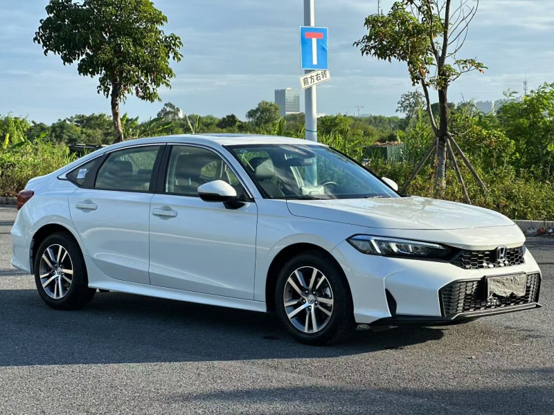 汕头25年本田思域2