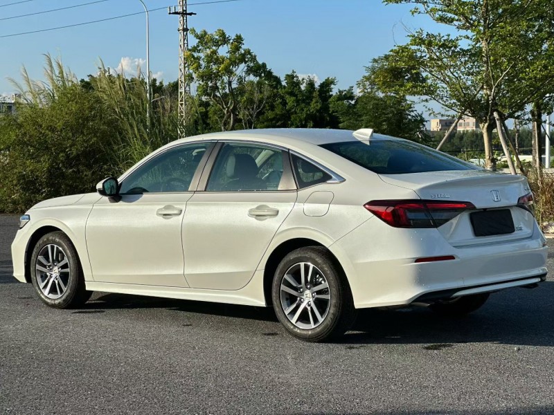 汕头25年本田思域7