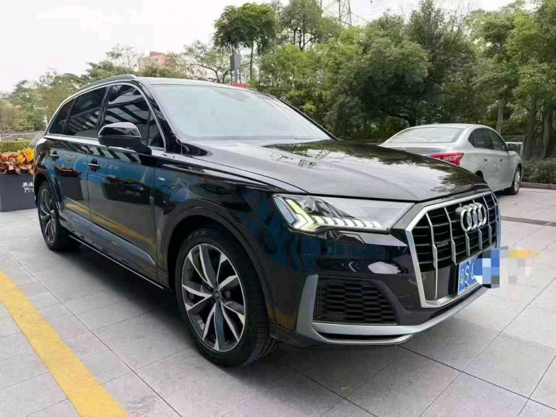 广州21年奥迪Q74