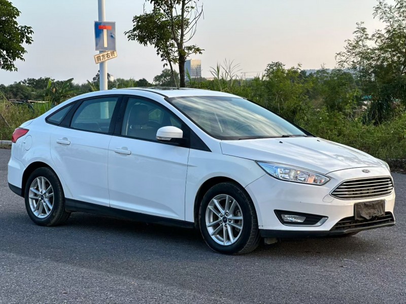 汕头16年福特福克斯2
